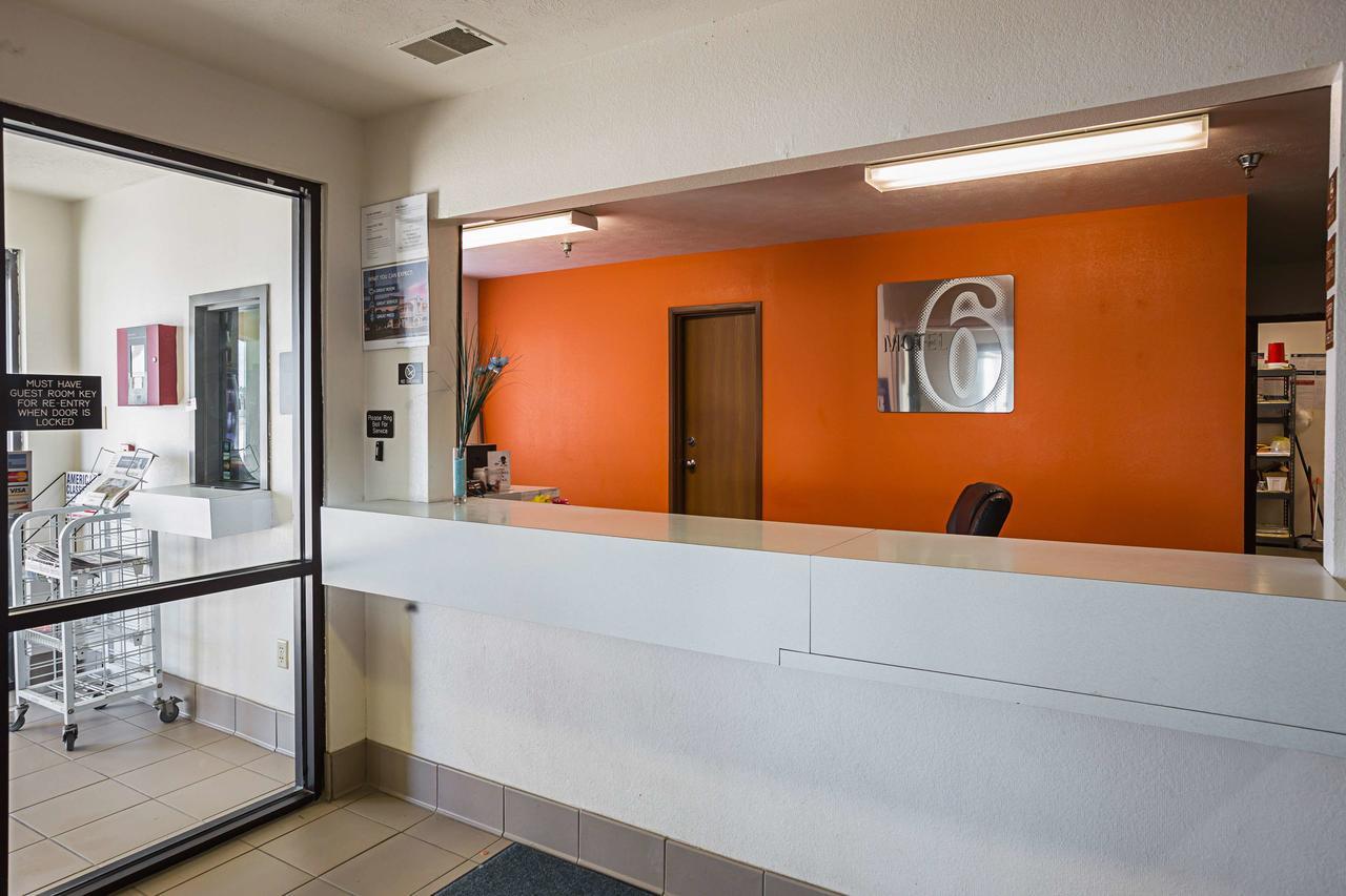 Motel 6 Omaha - Iat West Exterior photo